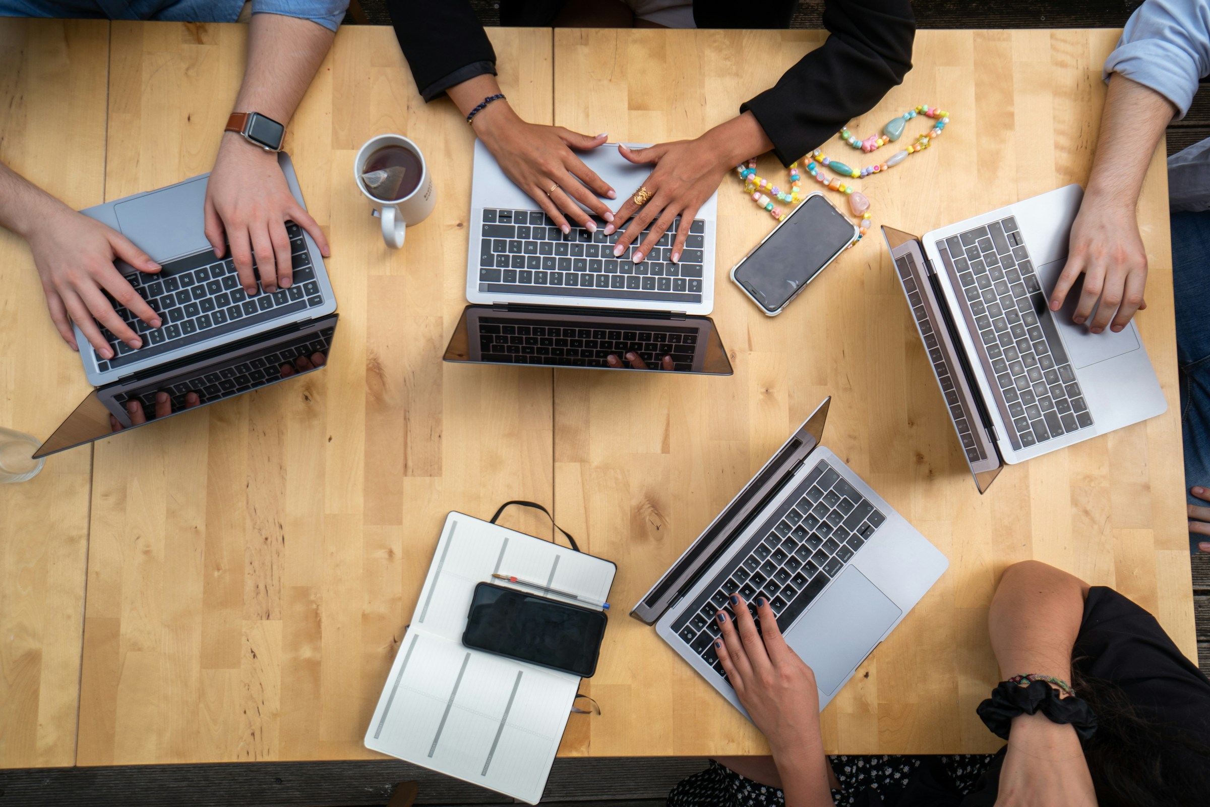 MAXIMIZING GROWTH WITH COMPETITIVE INTELLIGENCE INSIGHTS