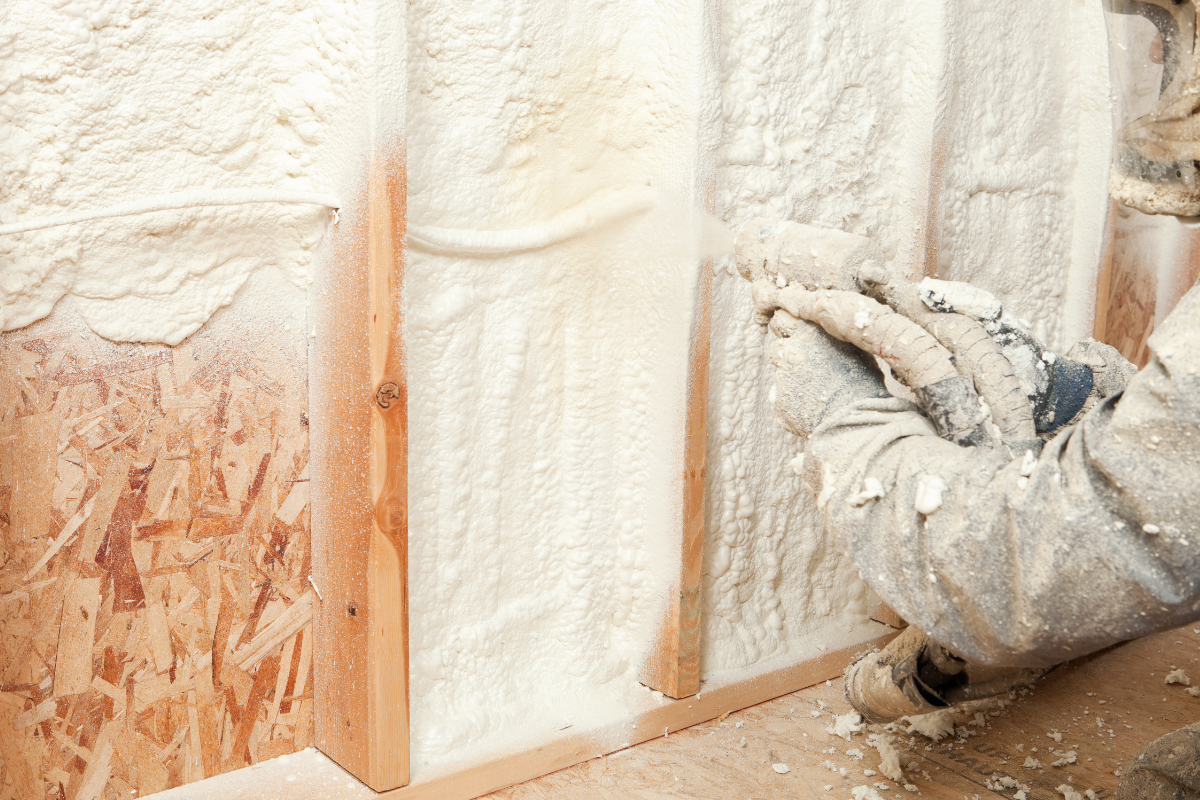 Spray Foam Roof Damage: Causes, Risks and Repair Options